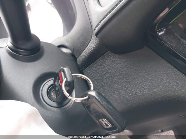 3CZRU6H32GM727171 Honda HR-V LX