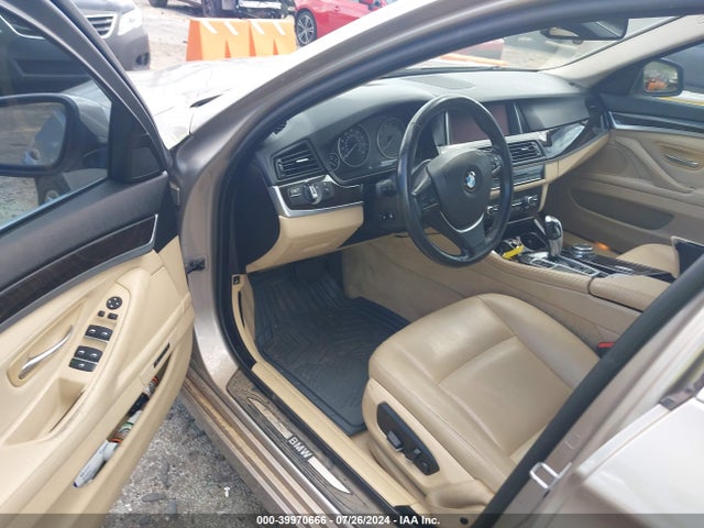 WBA5B1C53FD920295 BMW 535i