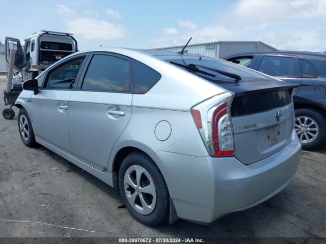 JTDKN3DU7E0371530 Toyota Prius Two