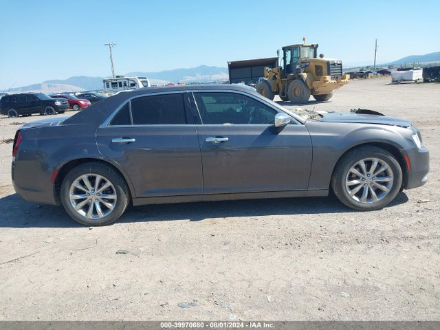2C3CCAKG7HH565524 Chrysler 300c Awd
