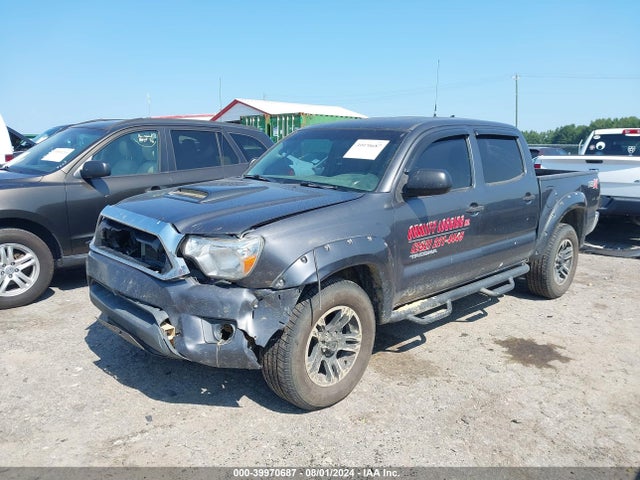Toyota Tacoma Base V6 2015 5TFLU4EN1FX123965 Image 2