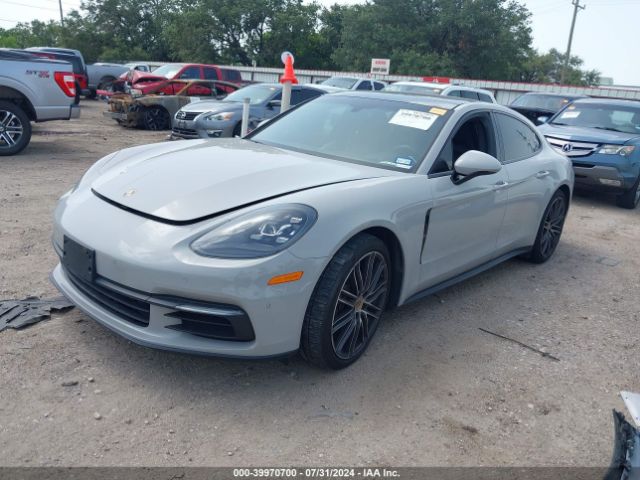 WP0AA2A71HL100806 Porsche PANAMERA 4