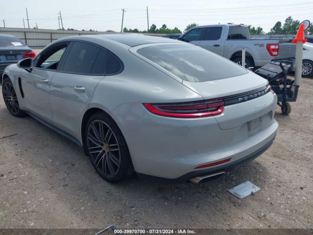 WP0AA2A71HL100806 Porsche PANAMERA 4