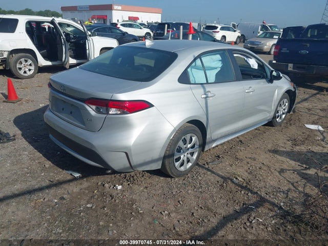 Toyota COROLLA LE 2021 5YFEPMAE9MP232689 Image 4