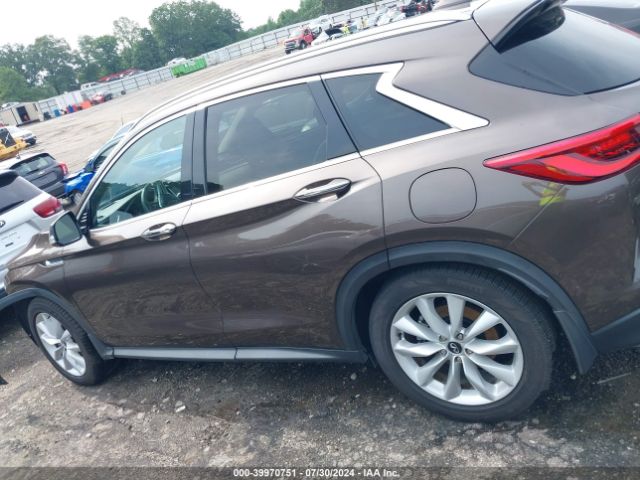 3PCAJ5M10KF112531 Infiniti Qx50 Essential