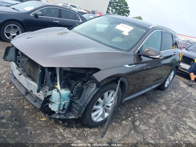 3PCAJ5M10KF112531 Infiniti Qx50 Essential