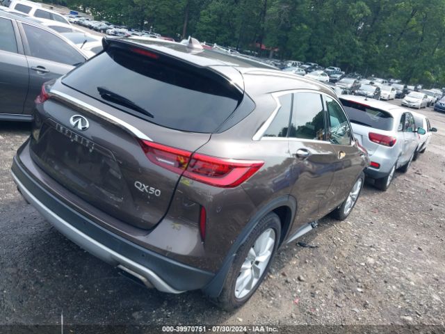 3PCAJ5M10KF112531 Infiniti Qx50 Essential