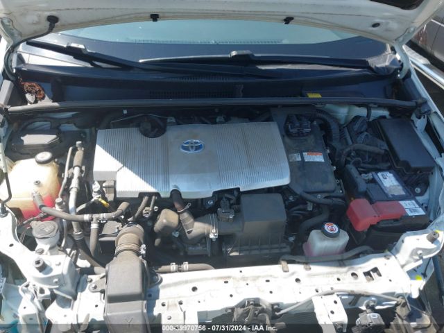 JTDKARFU7H3035973 Toyota Prius Four