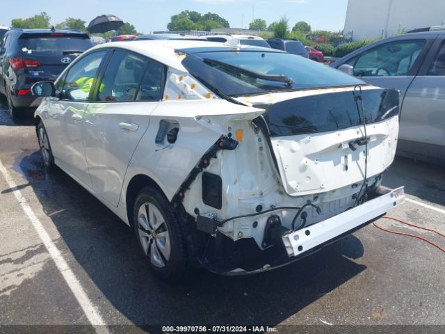 JTDKARFU7H3035973 Toyota Prius Four
