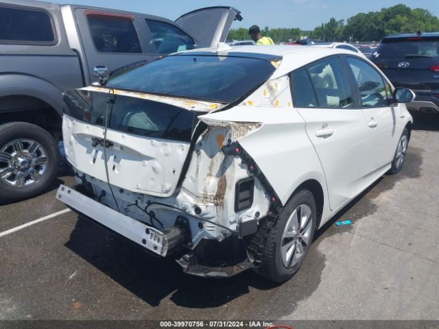 JTDKARFU7H3035973 Toyota Prius Four