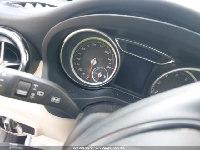 WDCTG4EB0KU015338 Mercedes-Benz GLA 250
