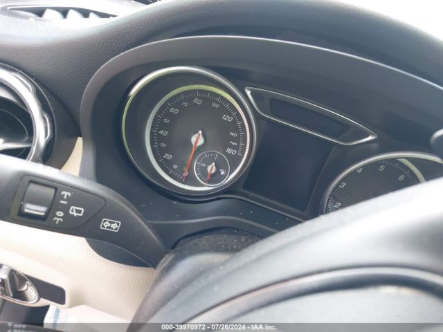 WDCTG4EB0KU015338 Mercedes-Benz GLA 250