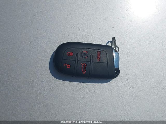 3C4NJDDB2JT308135 Jeep Compass Trailhawk 4x4