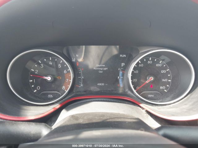 3C4NJDDB2JT308135 Jeep Compass Trailhawk 4x4