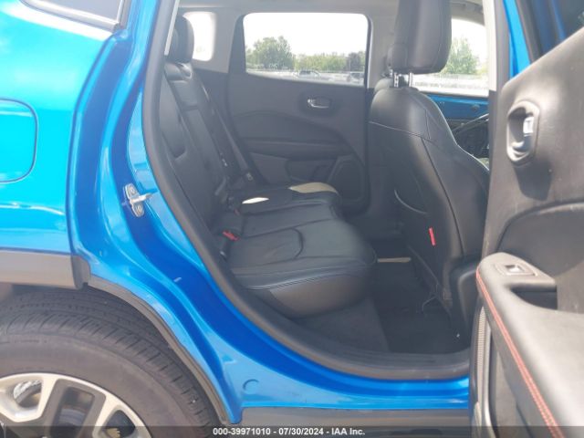 3C4NJDDB2JT308135 Jeep Compass Trailhawk 4x4