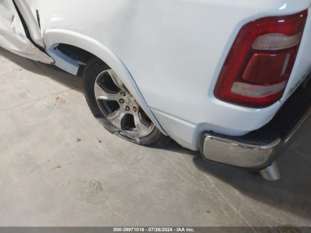 1C6SRFJT5NN234890 RAM 1500 Laramie  4x4 5'7 Box