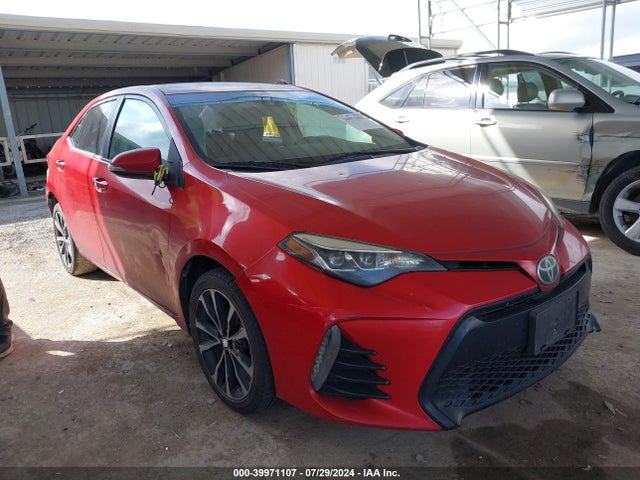 Toyota COROLLA SE 2017 5YFBURHEXHP590971 главное изображение