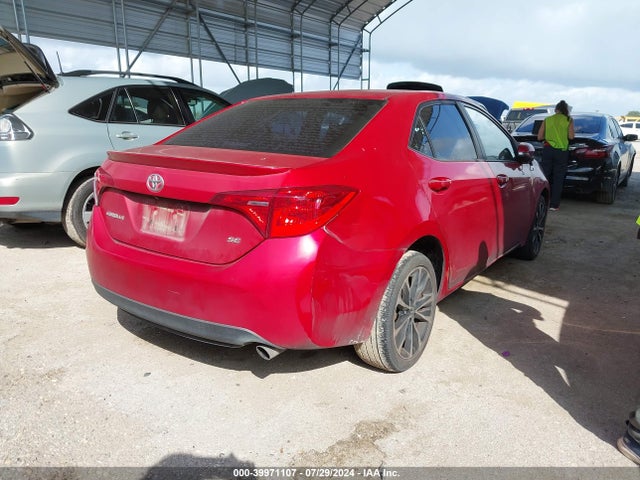 Toyota COROLLA SE 2017 5YFBURHEXHP590971 Image 4
