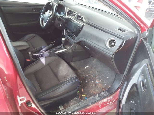 Toyota COROLLA SE 2017 5YFBURHEXHP590971 Image 5