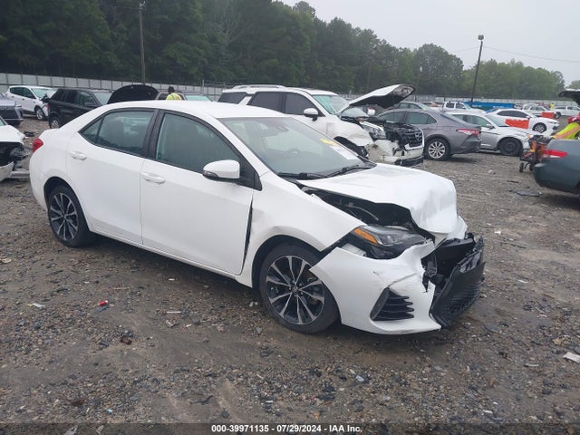 Toyota COROLLA SE 2017 2T1BURHE3HC799100 Image 1