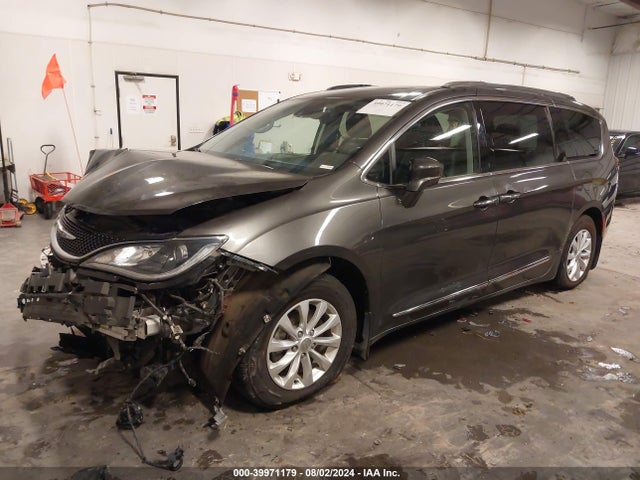 2C4RC1EG8JR156918 Chrysler Pacifica Touring L Plus