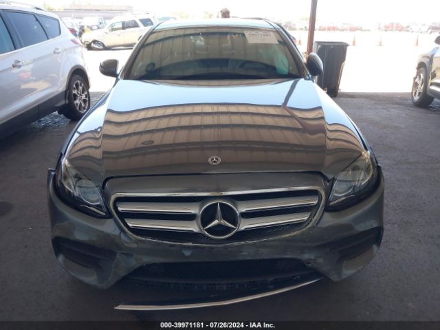 WDDZF4KB3JA312469 Mercedes-Benz E 300 4matic