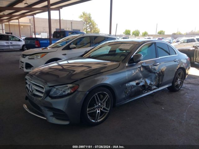 WDDZF4KB3JA312469 Mercedes-Benz E 300 4matic