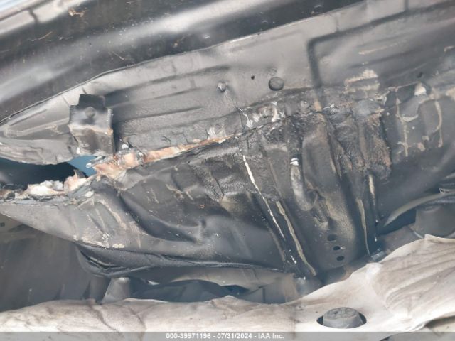 2HKRM3H3XEH524875 Honda CR-V LX