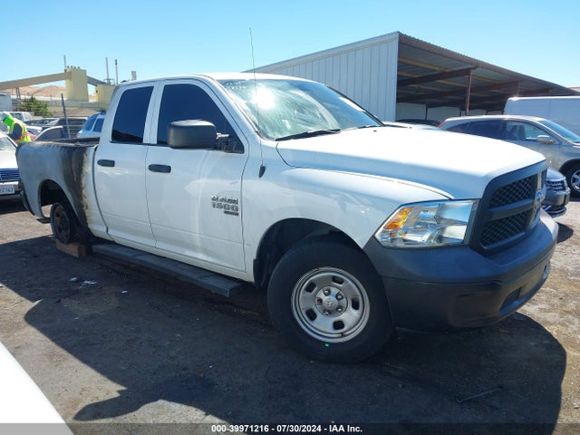 1C6RR7FG2KS676569 RAM 1500 Classic Tradesman Quad Cab 4x4 6'4 Box