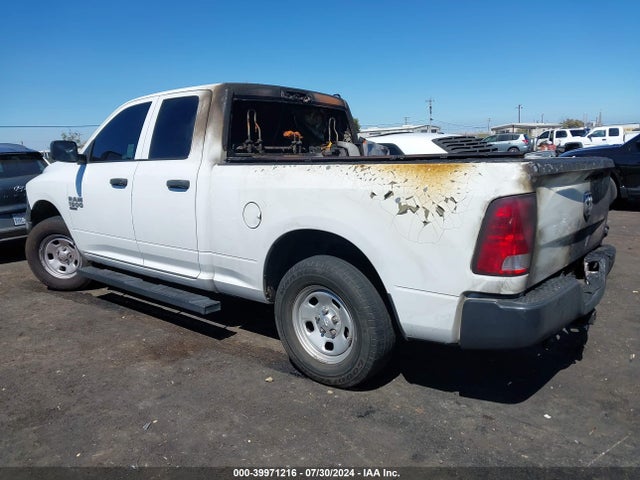1C6RR7FG2KS676569 RAM 1500 Classic Tradesman Quad Cab 4x4 6'4 Box