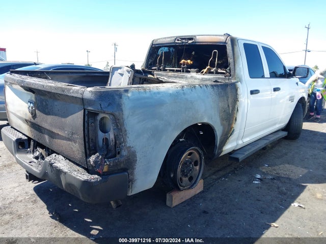 1C6RR7FG2KS676569 RAM 1500 Classic Tradesman Quad Cab 4x4 6'4 Box