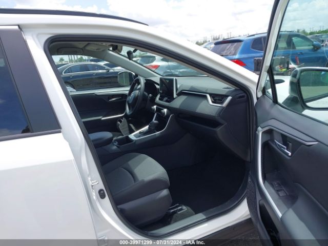 4T3RWRFV8RU138035 Toyota Rav4 Hybrid Xle