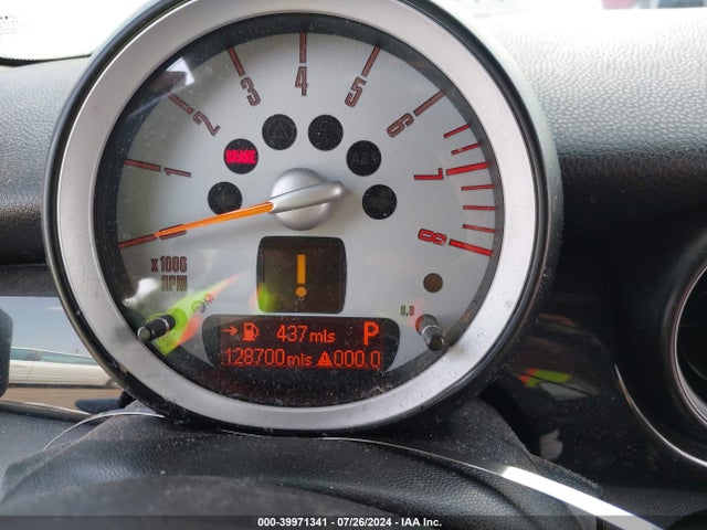 2008 MINI COOPER S WMWMF73538TV35024 Photo 6