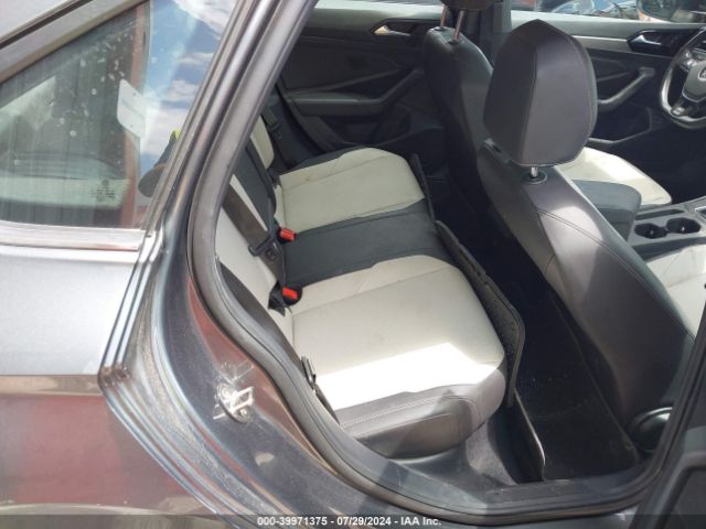 3VWN57BU2LM078312 Volkswagen Jetta 1.4t R-line/1.4t S