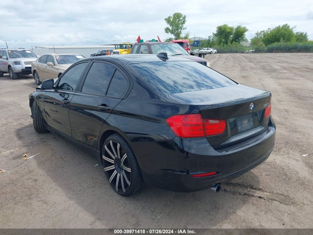 BMW 320i 2015 WBA3B1C57FP831027 Image 3