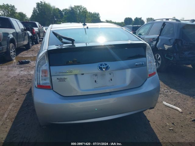 JTDKN3DP5E3056976 Toyota Prius Plug-in Advanced