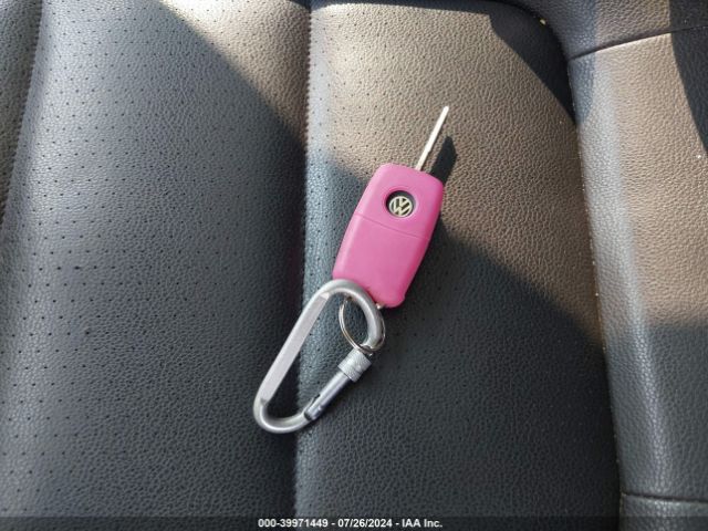 WVGBV7AX7FW552112 Volkswagen Tiguan Sel