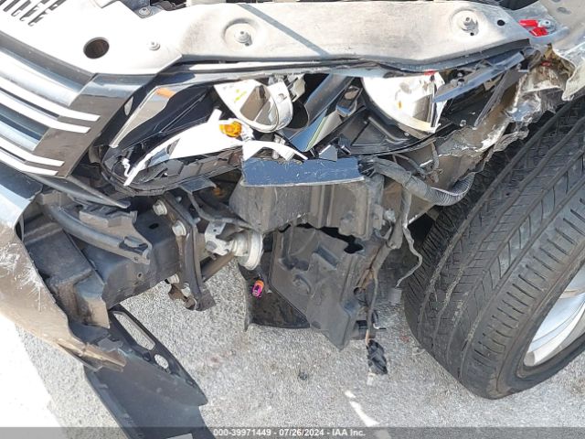WVGBV7AX7FW552112 Volkswagen Tiguan Sel