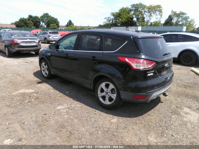 Ford ESCAPE SE 2015 1FMCU9G9XFUA80124 Image 3