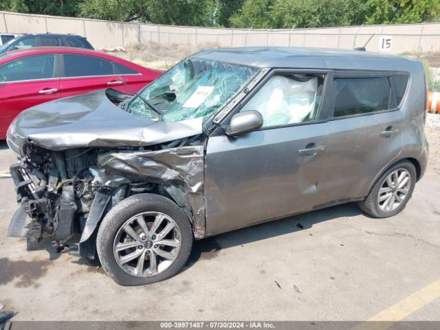 KNDJP3A55J7557071 KIA SOUL +