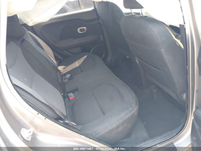 KNDJP3A55J7557071 KIA SOUL +