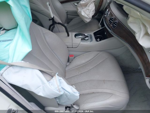 WDDUG8FB7FA202783 Mercedes-Benz S 550 4matic