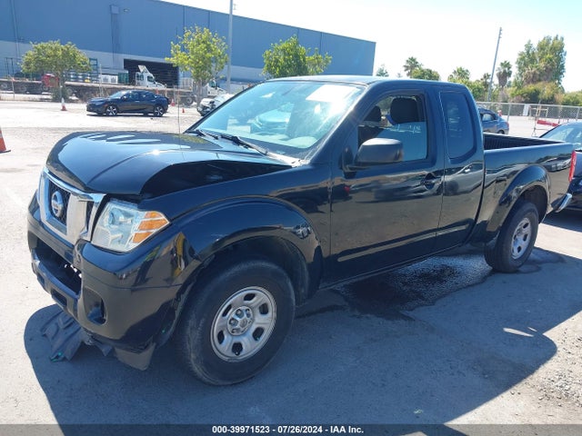 Nissan FRONTIER S 2015 1N6BD0CT1FN710102 Image 2