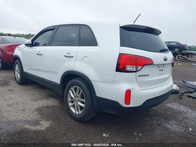 KIA SORENTO LX 2014 5XYKT3A63EG480895 Image 3