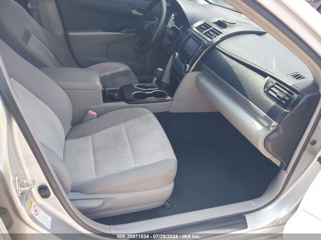 4T1BF1FK8EU389830 Toyota CAMRY LE