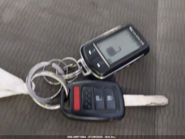 2HKRM4H30EH722631 Honda CR-V LX