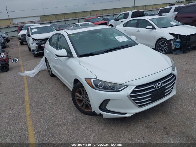2018 5NPD84LF6JH257024 main image