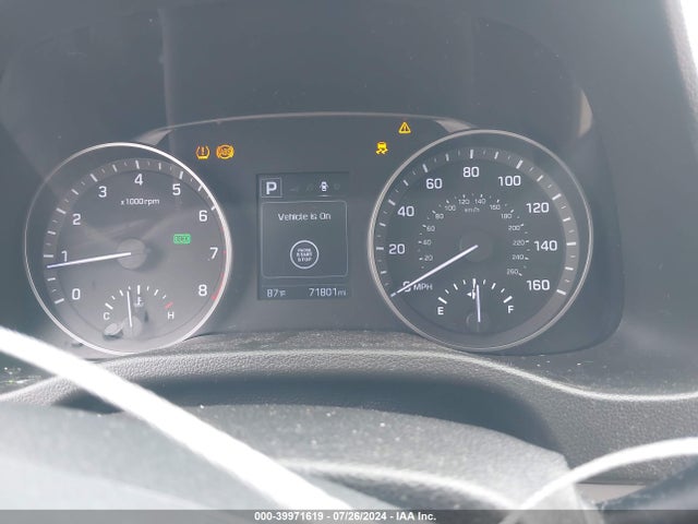 Hyundai Elantra Value Edition 2018 5NPD84LF6JH257024 Image 15