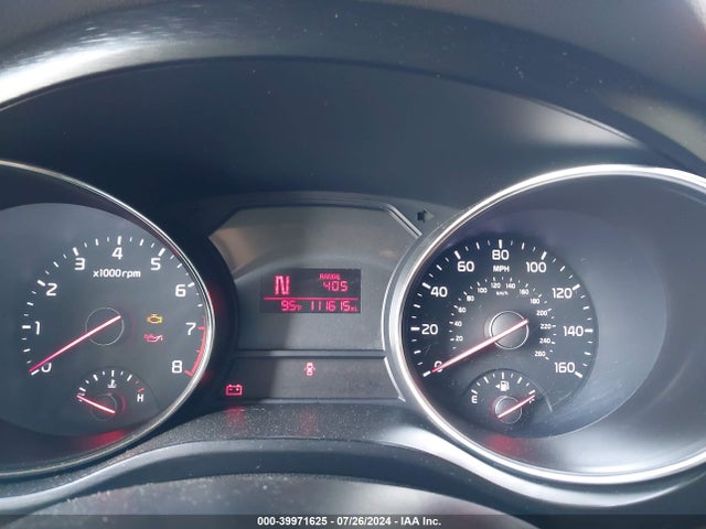 KIA SEDONA LX 2016 KNDMB5C19G6114017 Image 7