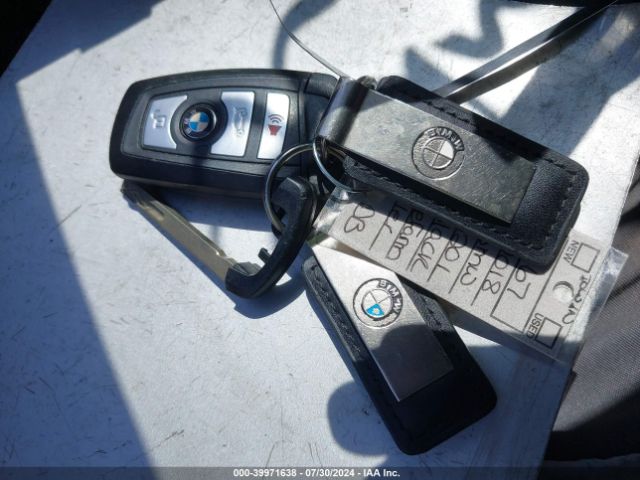 WBA8E5G53JNV02179 BMW 320i Xdrive